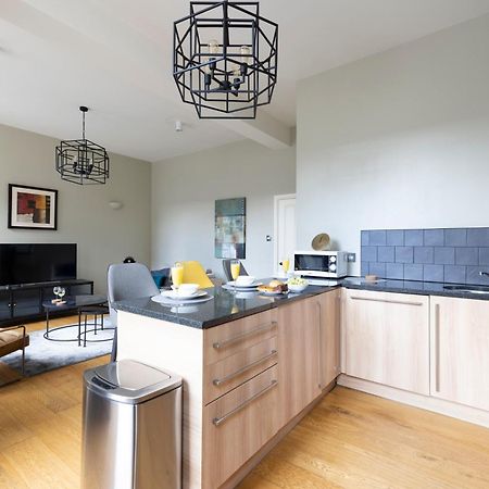 Royal Mile Apartments By Joivy Edinburg Exteriör bild
