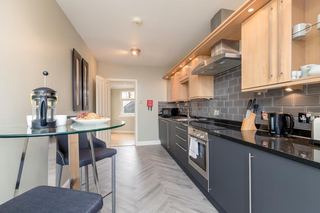 Royal Mile Apartments By Joivy Edinburg Exteriör bild