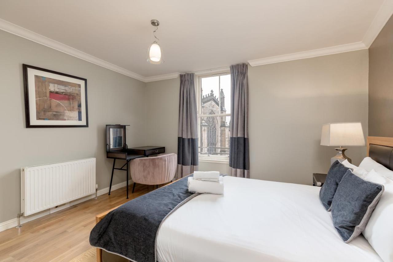 Royal Mile Apartments By Joivy Edinburg Exteriör bild