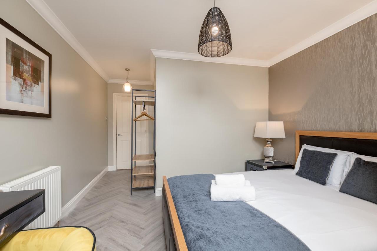 Royal Mile Apartments By Joivy Edinburg Exteriör bild